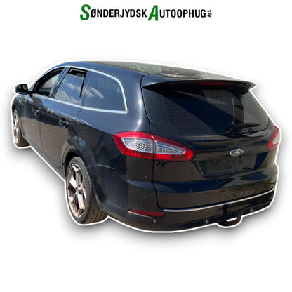 Ford Mondeo 4 Pluk-Selv-Bil Med OEM Nr. Ophugger Fra Ford Ophugger