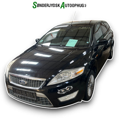 Ford Mondeo 4 Pluk-Selv-Bil Med OEM Nr. Ophugger Fra Ford Ophugger