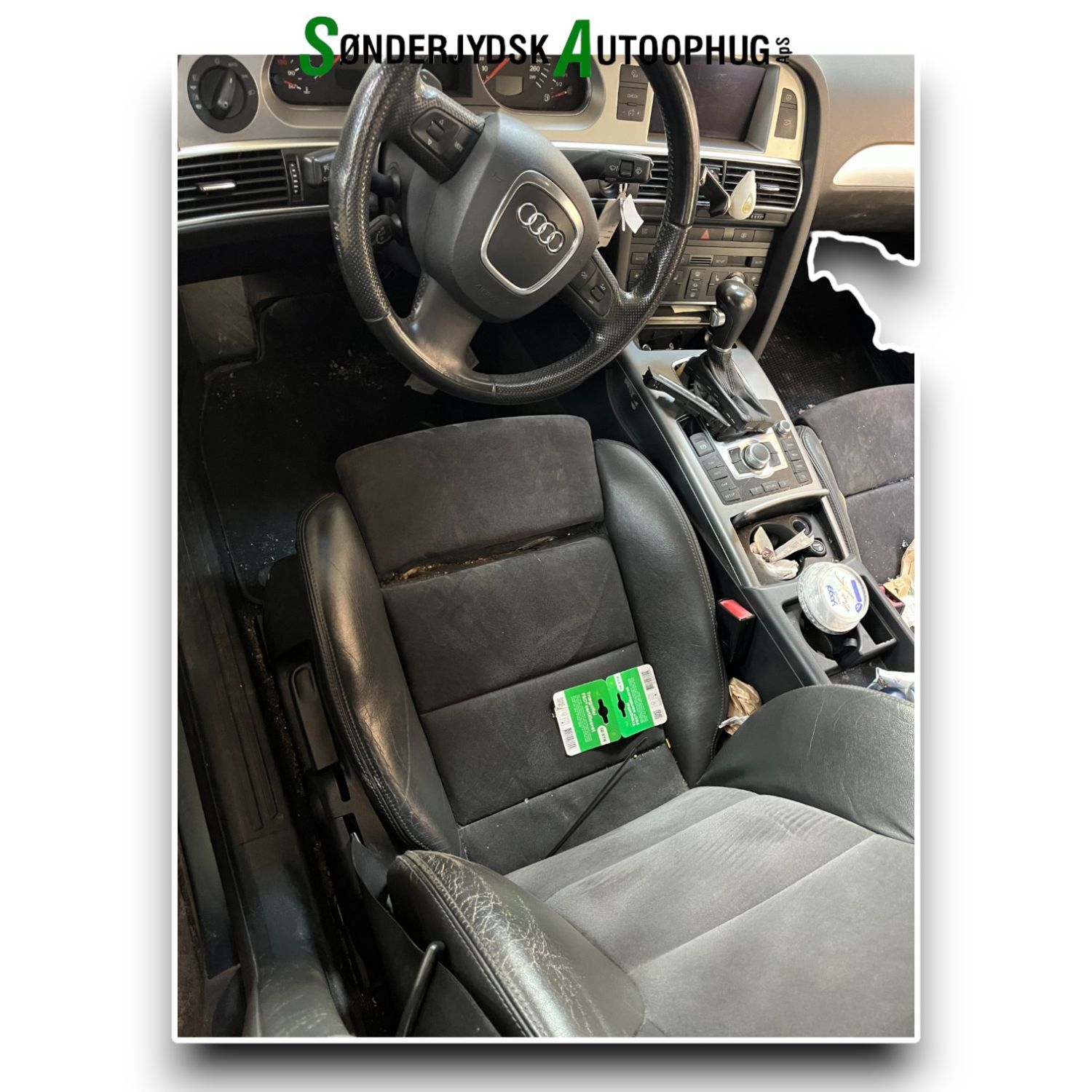 Audi A6 4F Pluk-Selv-Bil Med OEM Nr. Ophugger Fra Audi Ophugger