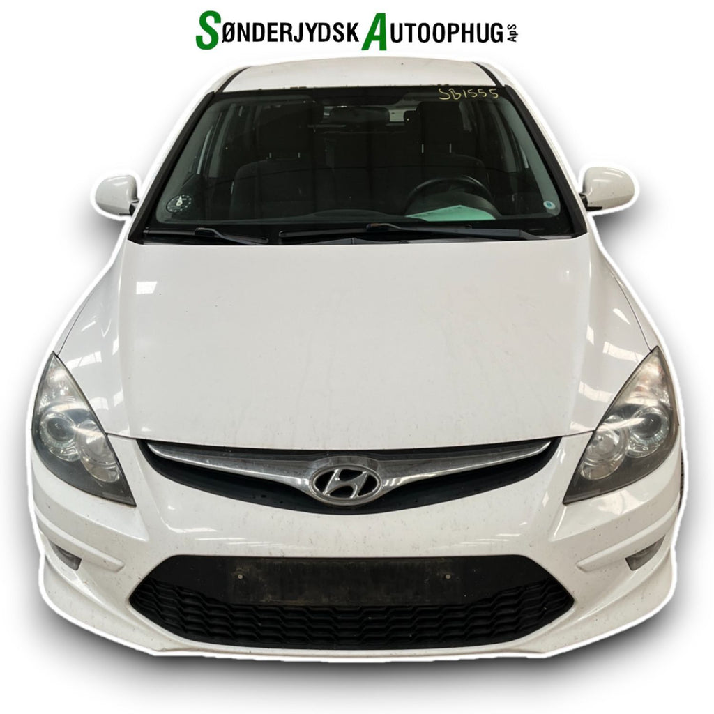 Hyundai I30 Tm Pluk-Selv-Bil Med OEM Nr. Ophugger Fra Hyundai Ophugger