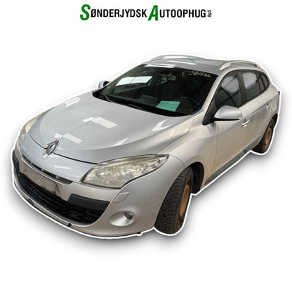 Renault Megane 3 Pluk-Selv-Bil Med OEM Nr. Ophugger Fra Renault Ophugger