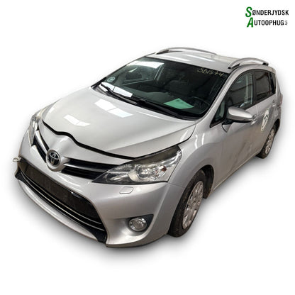 Toyota Verso-S Pluk-Selv-Bil Med OEM Nr. Ophugger Fra Toyota Ophugger