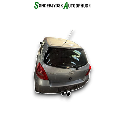 Toyota Yaris Pluk-Selv-Bil Med OEM Nr. Ophugger Fra Toyota Ophugger