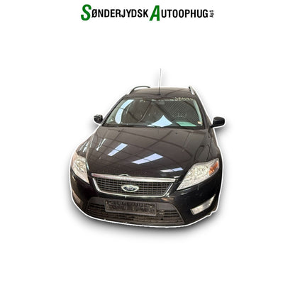 Ford Mondeo 4 Pluk-Selv-Bil Med OEM Nr. Ophugger Fra Ford Ophugger