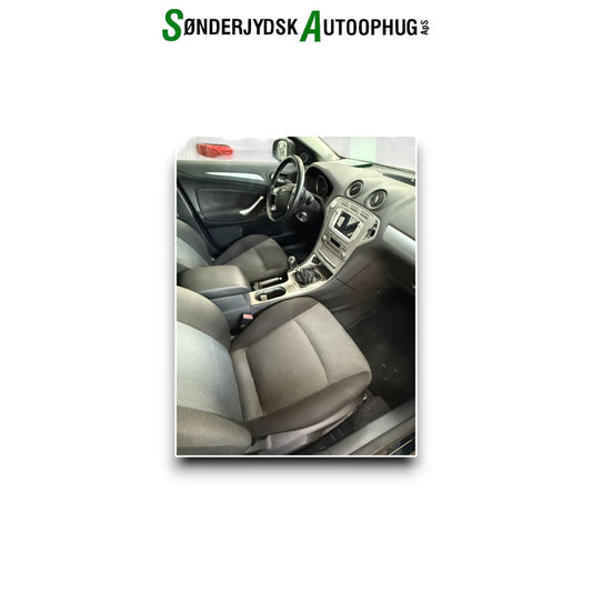 Ford Mondeo 4 Pluk-Selv-Bil Med OEM Nr. Ophugger Fra Ford Ophugger