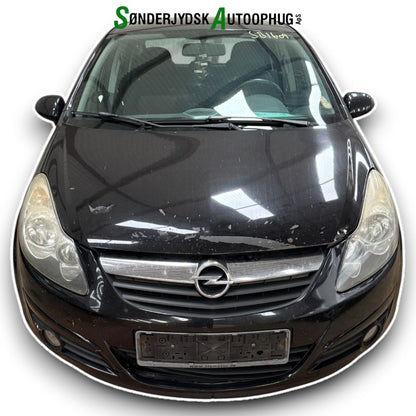 Opel Corsa D Pluk-Selv-Bil Med OEM Nr. Ophugger Fra Opel Ophugger