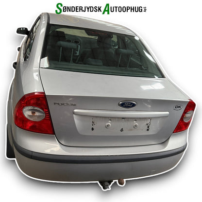 Ford Focus Pluk-Selv-Bil Med OEM Nr. Ophugger Fra Ford Ophugger