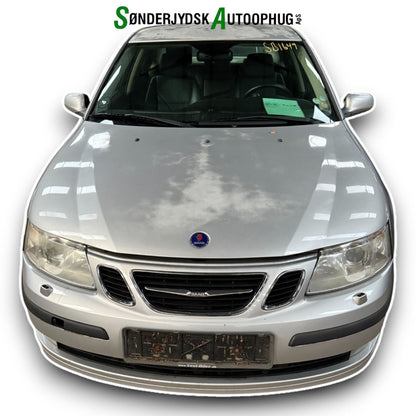Saab 9-3 Pluk-Selv-Bil Med OEM Nr. Ophugger Fra Saab Ophugger