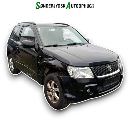 Suzuki Grand Vitara Pluk-Selv-Bil Med OEM Nr. Ophugger Fra Suzuki Ophugger