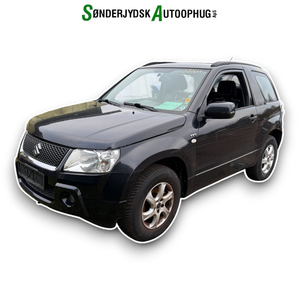 Suzuki Grand Vitara Pluk-Selv-Bil Med OEM Nr. Ophugger Fra Suzuki Ophugger