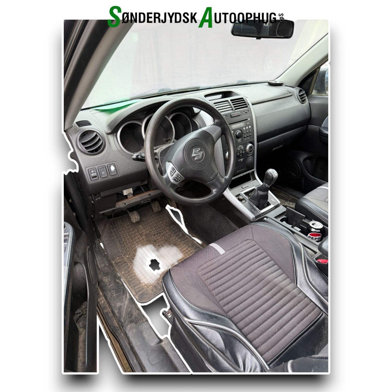 Suzuki Grand Vitara Pluk-Selv-Bil Med OEM Nr. Ophugger Fra Suzuki Ophugger