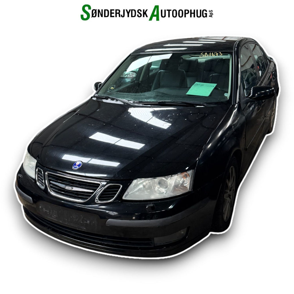 Saab 9-3 Pluk-Selv-Bil Med OEM Nr. Ophugger Fra Saab Ophugger