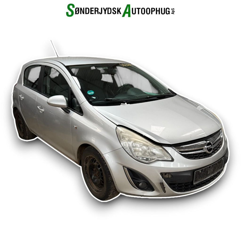 Opel Corsa D Pluk-Selv-Bil Med OEM Nr. Ophugger Fra Opel Ophugger