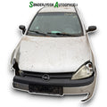 Opel Corsa C Pluk-Selv-Bil Med OEM Nr. Ophugger Fra Opel Ophugger