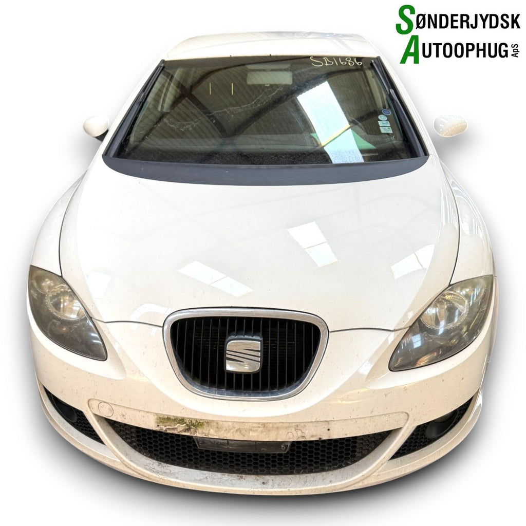 Seat Leon Pluk-Selv-Bil Med OEM Nr. Ophugger Fra Seat Ophugger