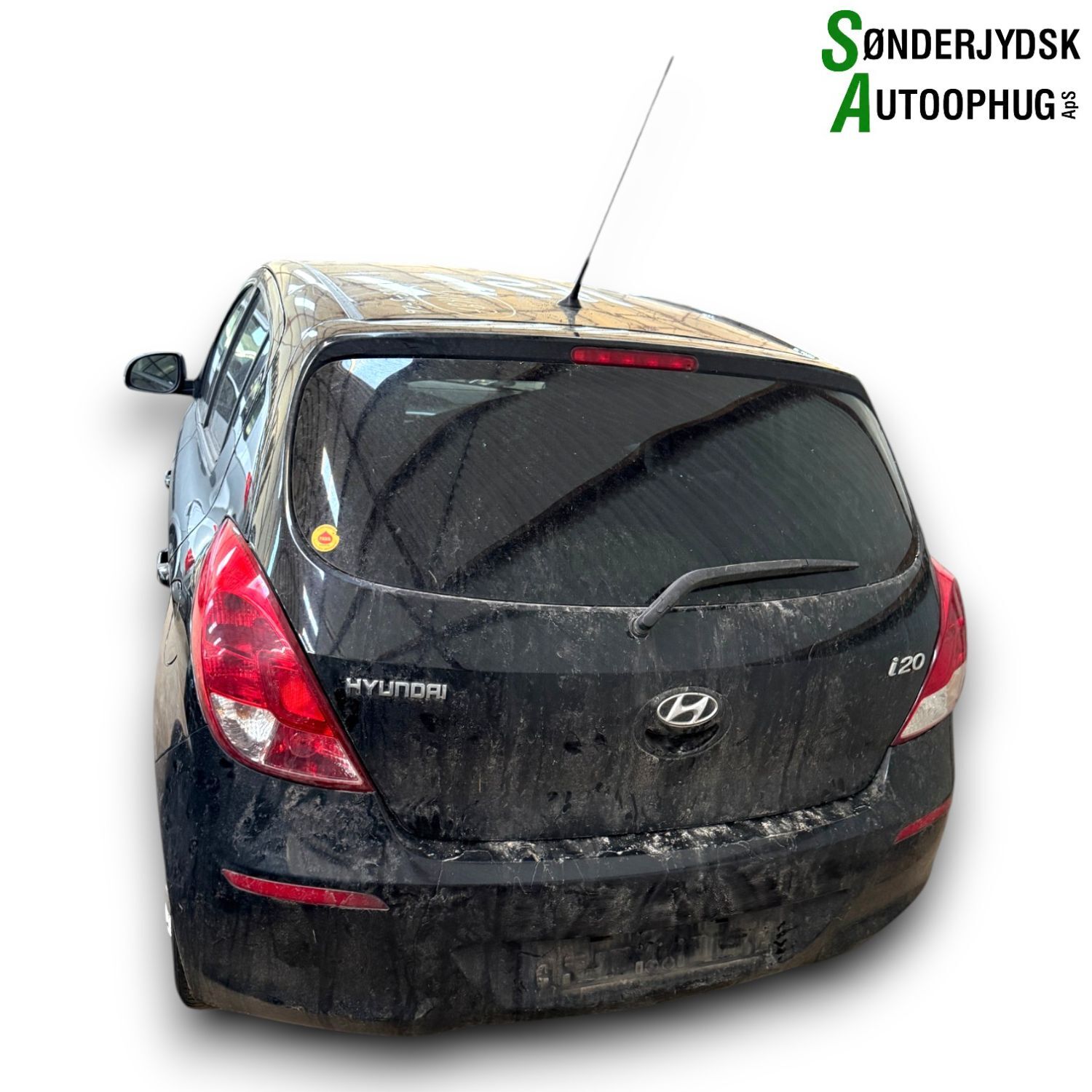 Hyundai I20 Nl Pluk-Selv-Bil Med OEM Nr. Ophugger Fra Hyundai Ophugger