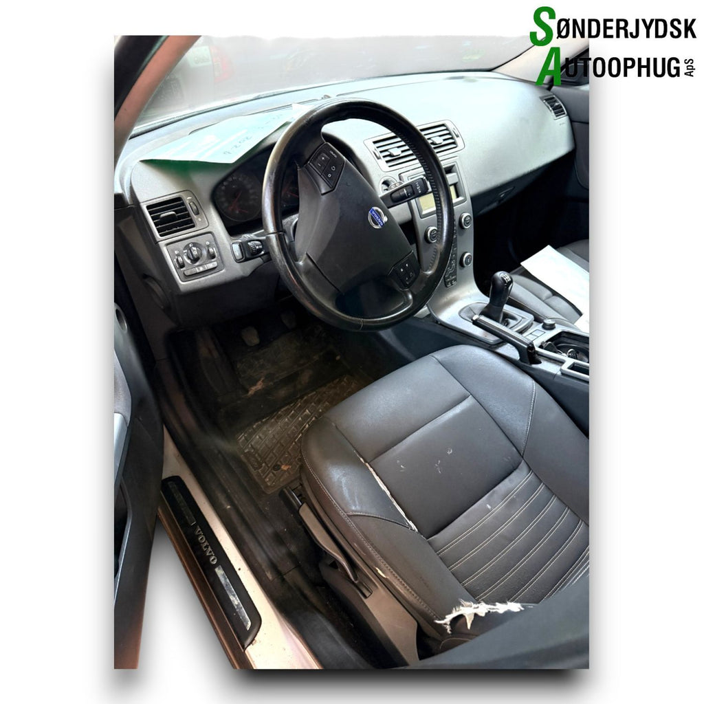 Volvo S40/V50 Pluk-Selv-Bil Med OEM Nr. Ophugger Fra Volvo Ophugger