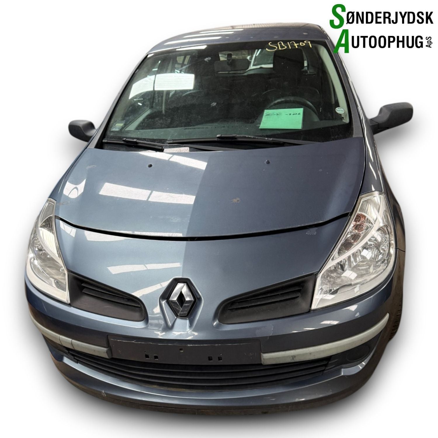 Renault Clio 3 Pluk-Selv-Bil Med OEM Nr. Ophugger Fra Renault Ophugger