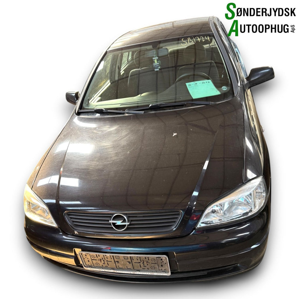 Opel Astra G Pluk-Selv-Bil Med OEM Nr. Ophugger Fra Opel Ophugger