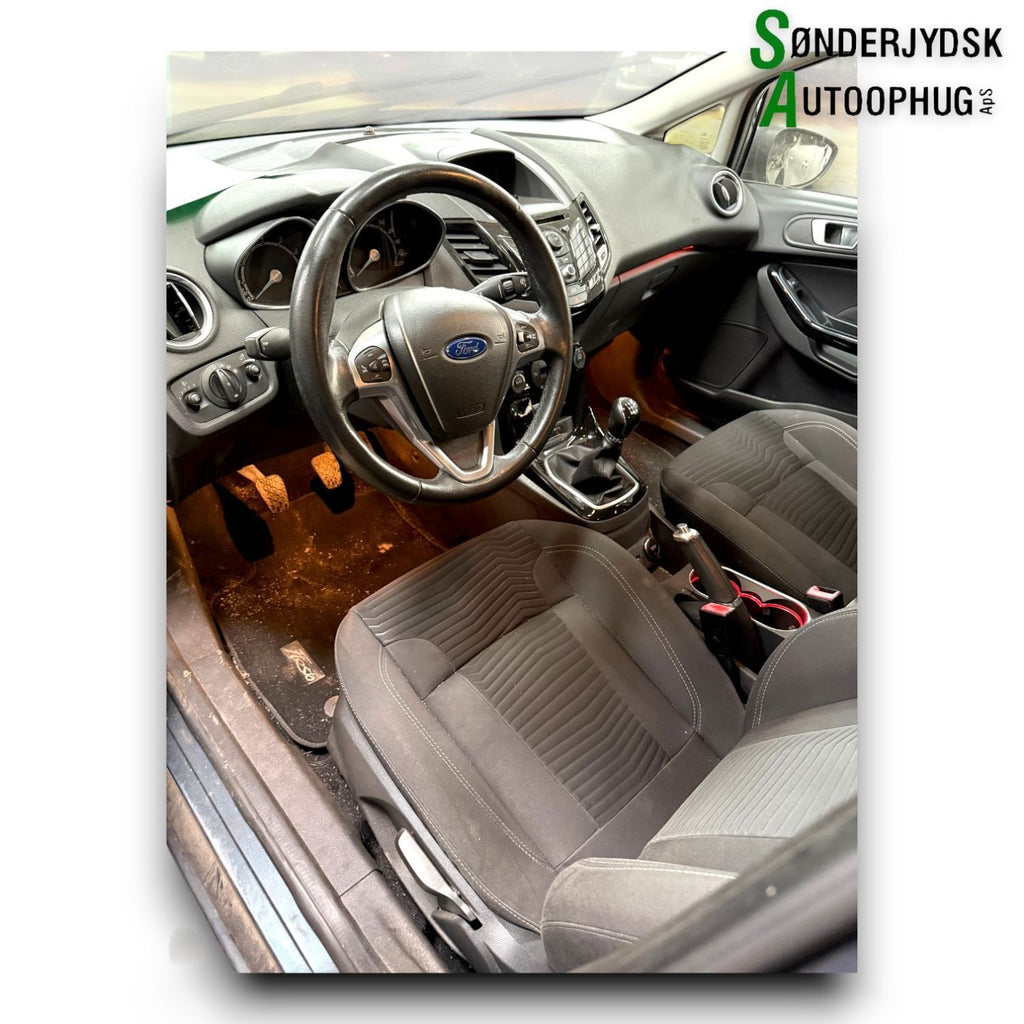 Ford Fiesta 7 Pluk-Selv-Bil Med OEM Nr. Ophugger Fra Ford Ophugger