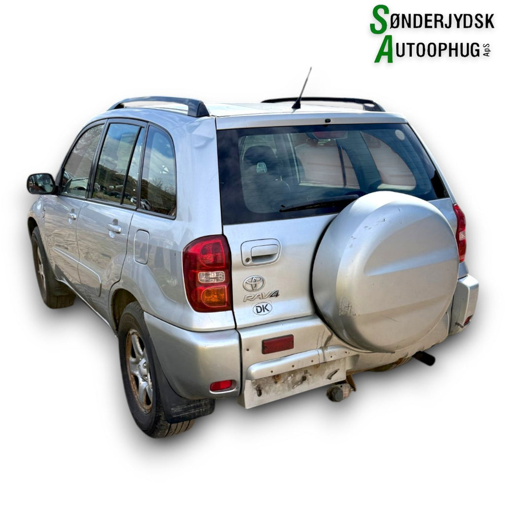 Toyota Rav 4 Pluk-Selv-Bil Med OEM Nr. Ophugger Fra Toyota Ophugger