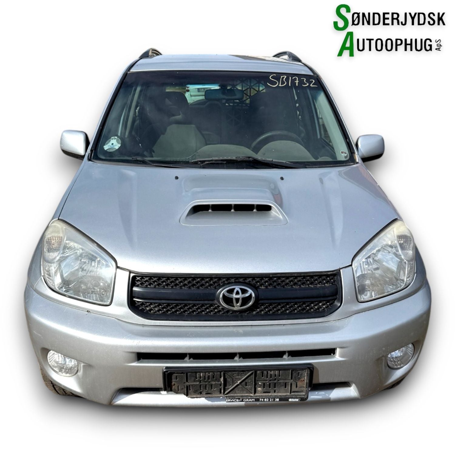 Toyota Rav 4 Pluk-Selv-Bil Med OEM Nr. Ophugger Fra Toyota Ophugger