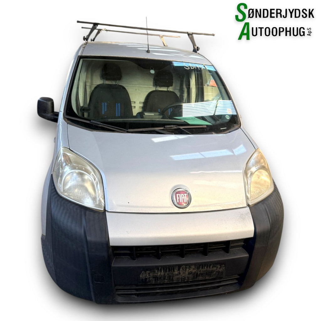 Fiat Fiorino Pluk-Selv-Bil Med OEM Nr. Ophugger Fra Fiat Ophugger