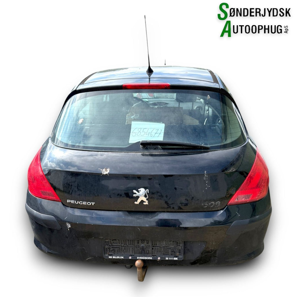 Peugeot 308 Pluk-Selv-Bil Med OEM Nr. Ophugger Fra Peugeot Ophugger
