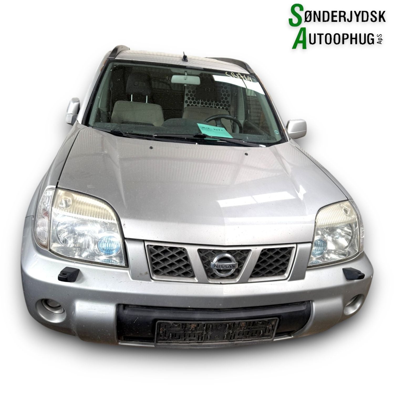 Nissan X-Trail T30 Pluk-Selv-Bil Med OEM Nr. Ophugger Fra Nissan Ophugger