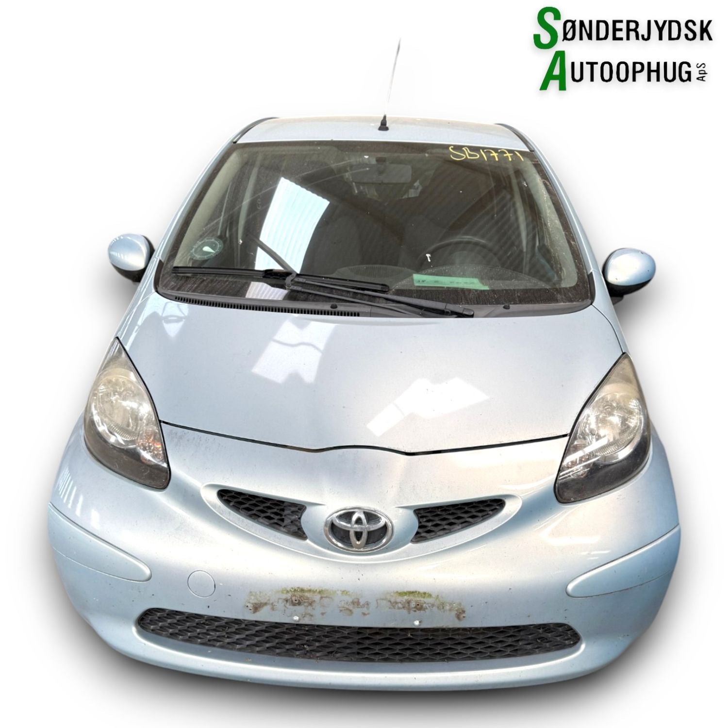 Toyota Aygo Pluk-Selv-Bil Med OEM Nr. Ophugger Fra Toyota Ophugger