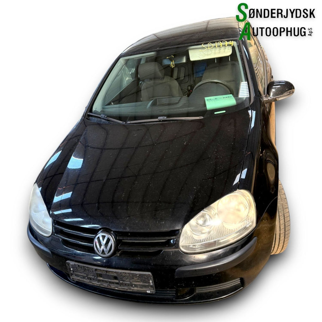 VW Golf 5 1K Pluk-Selv-Bil Med OEM Nr. Ophugger Fra VW Ophugger