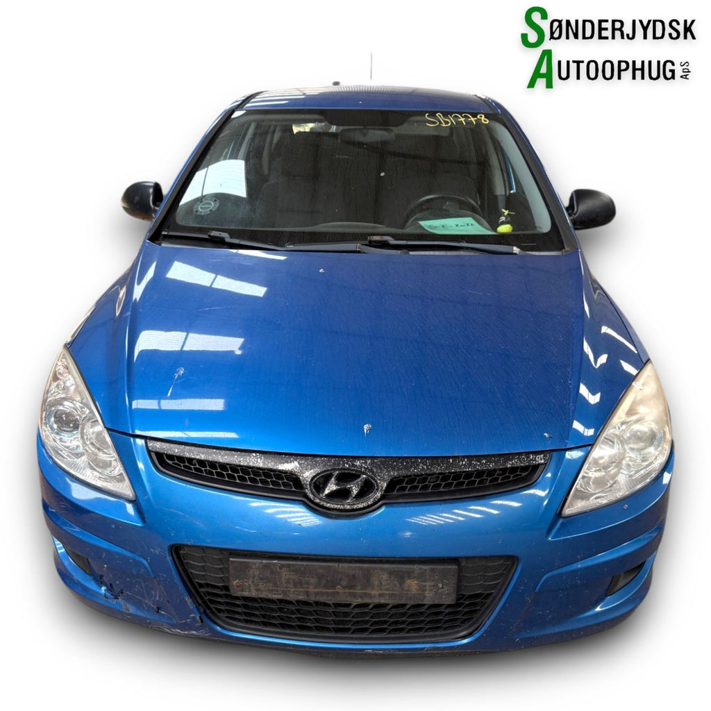 Hyundai I30 Km Pluk-Selv-Bil Med OEM Nr. Ophugger Fra Hyundai Ophugger