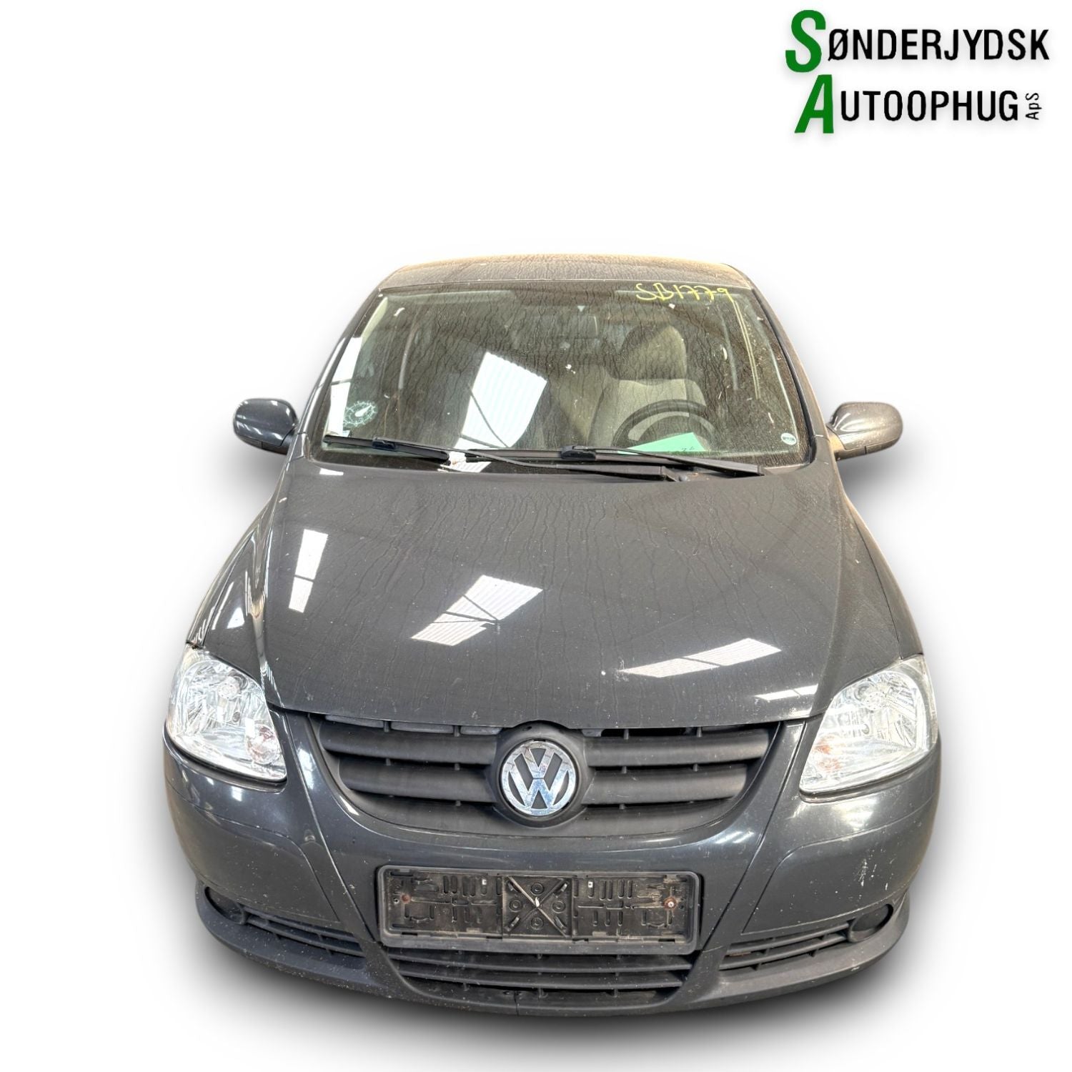 VW Fox 5Z Pluk-Selv-Bil Med OEM Nr. Ophugger Fra VW Ophugger