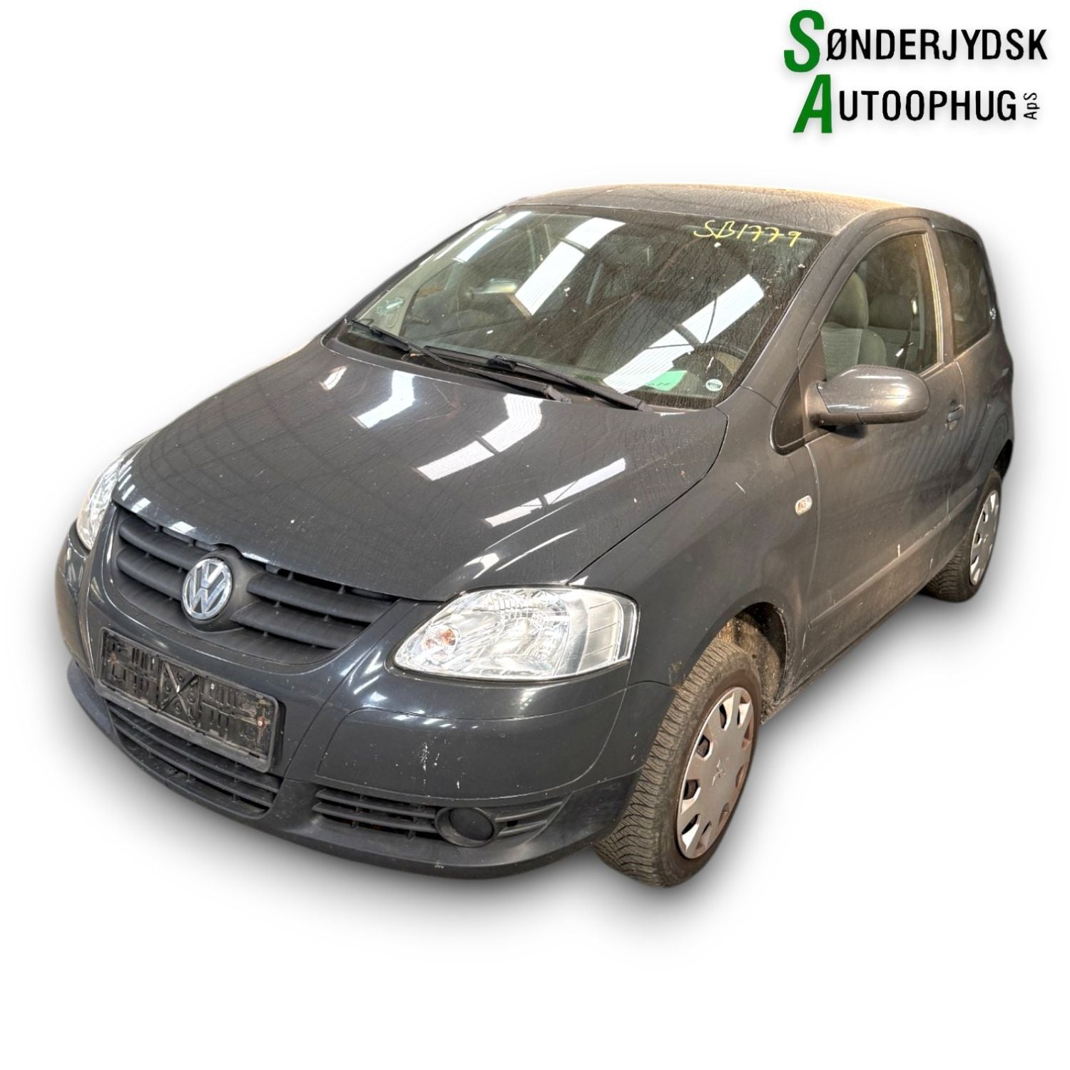 VW Fox 5Z Pluk-Selv-Bil Med OEM Nr. Ophugger Fra VW Ophugger
