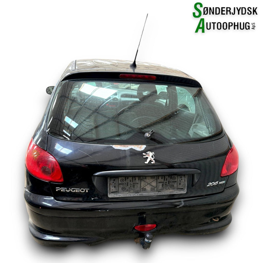 Peugeot 206 Pluk-Selv-Bil Med OEM Nr. Ophugger Fra Peugeot Ophugger