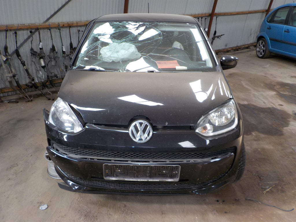 VW Up Pluk-Selv-Bil Med OEM Nr. Ophugger Fra VW Ophugger