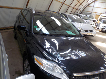 Ford Mondeo 4 Pluk-Selv-Bil Med OEM Nr. Ophugger Fra Ford Ophugger