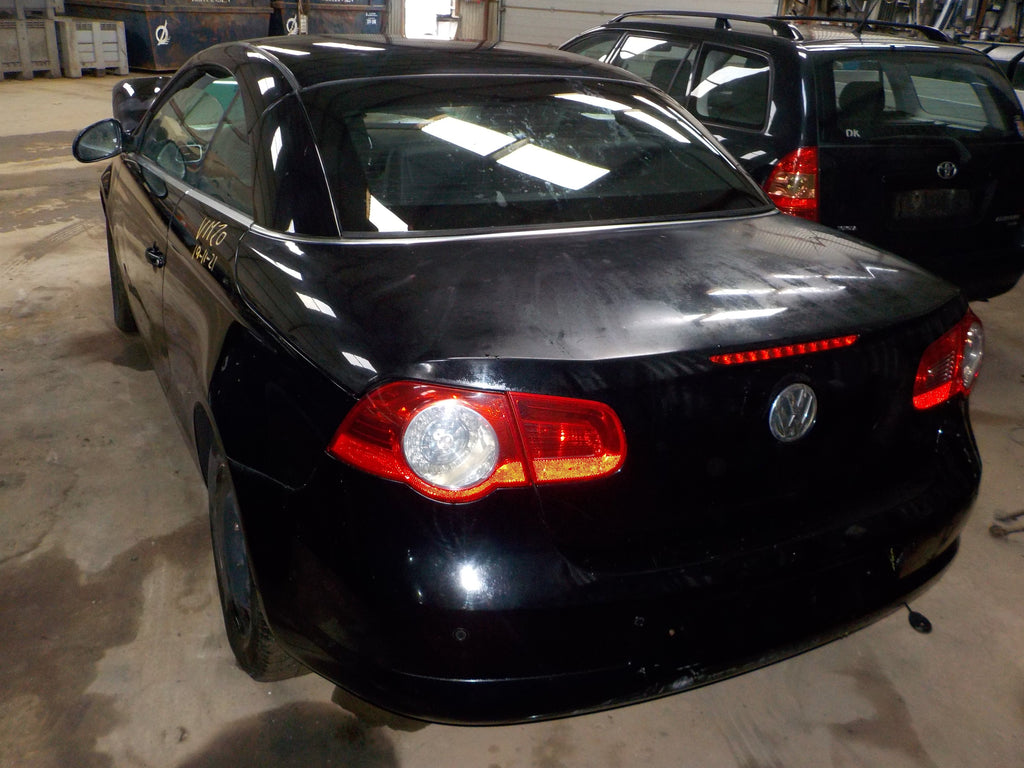 VW Eos Pluk-Selv-Bil Med OEM Nr. Ophugger Fra VW Ophugger