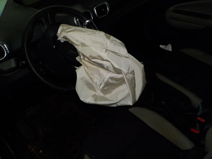 Citroen C3 Picasso Pluk-Selv-Bil Med OEM Nr. Ophugger Fra Citroen Ophugger