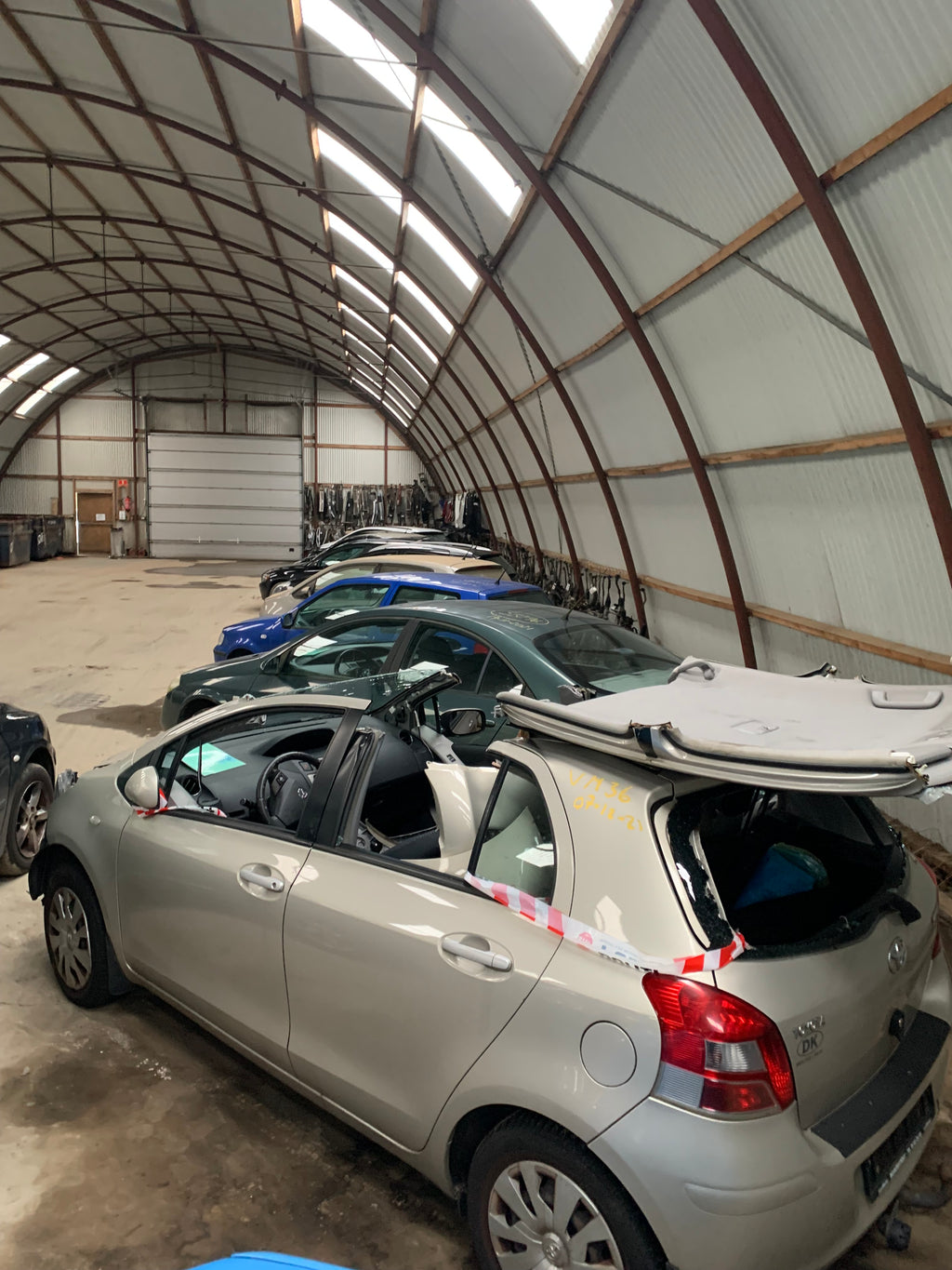 Toyota Yaris Pluk-Selv-Bil Med OEM Nr. Ophugger Fra Toyota Ophugger