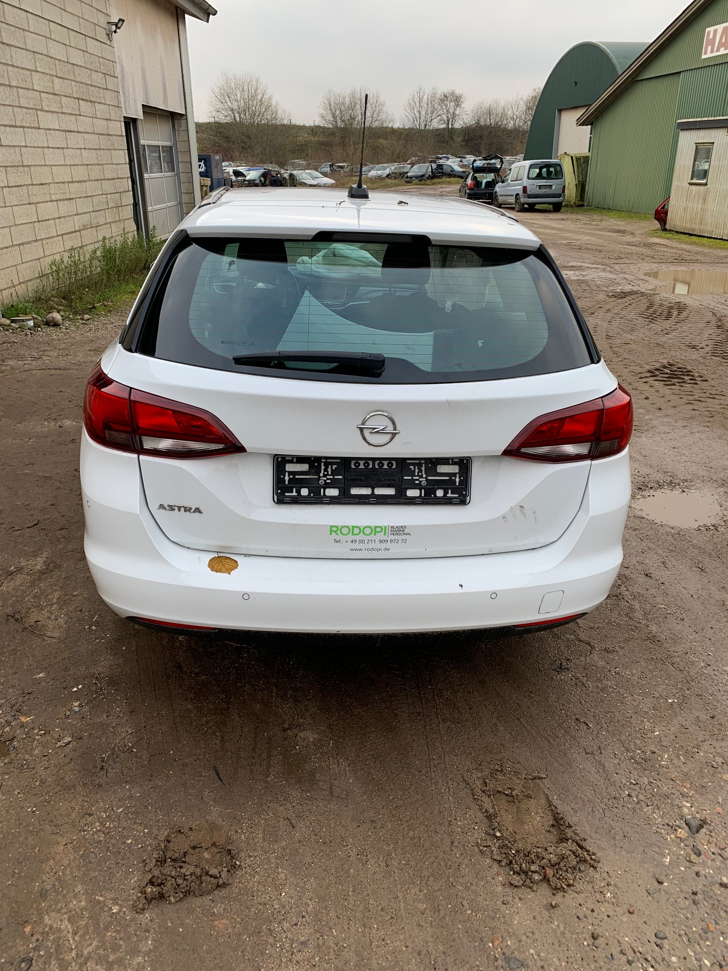 Opel Astra K Pluk-Selv-Bil Med OEM Nr. Ophugger Fra Opel Ophugger