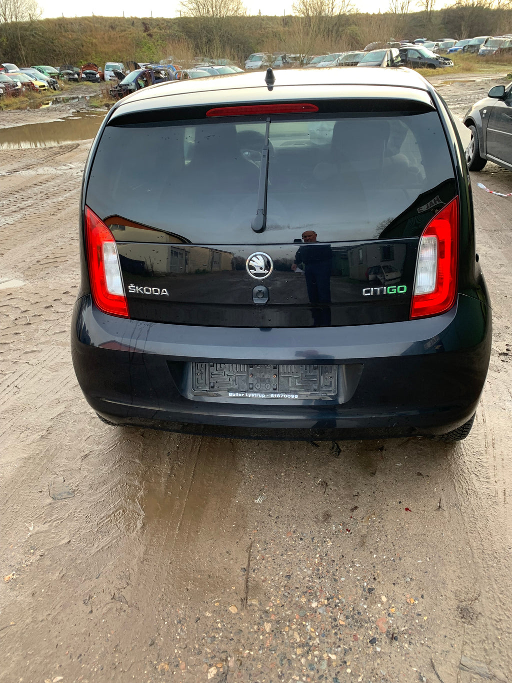Skoda Citigo Pluk-Selv-Bil Med OEM Nr. TMBZZZAAZDD624950 Fra Skoda Ophugger