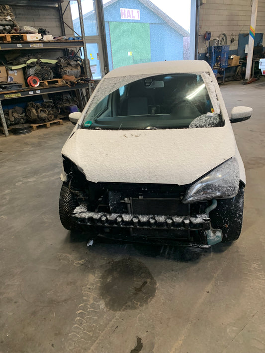 Seat Mii Pluk-Selv-Bil Med OEM Nr. Ophugger Fra Seat Ophugger
