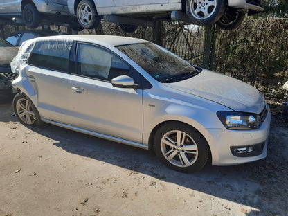 VW Polo 6R Pluk-Selv-Bil Med OEM Nr. Ophugger Fra VW Ophugger