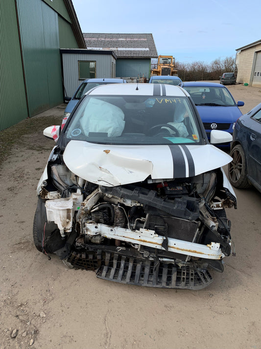Citroen C1 Pluk-Selv-Bil Med OEM Nr. Ophugger Fra Citroen Ophugger