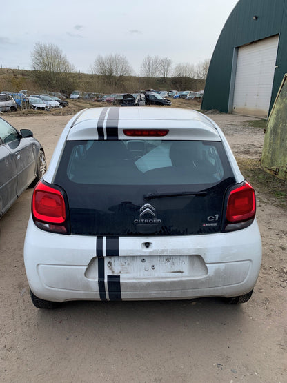 Citroen C1 Pluk-Selv-Bil Med OEM Nr. Ophugger Fra Citroen Ophugger