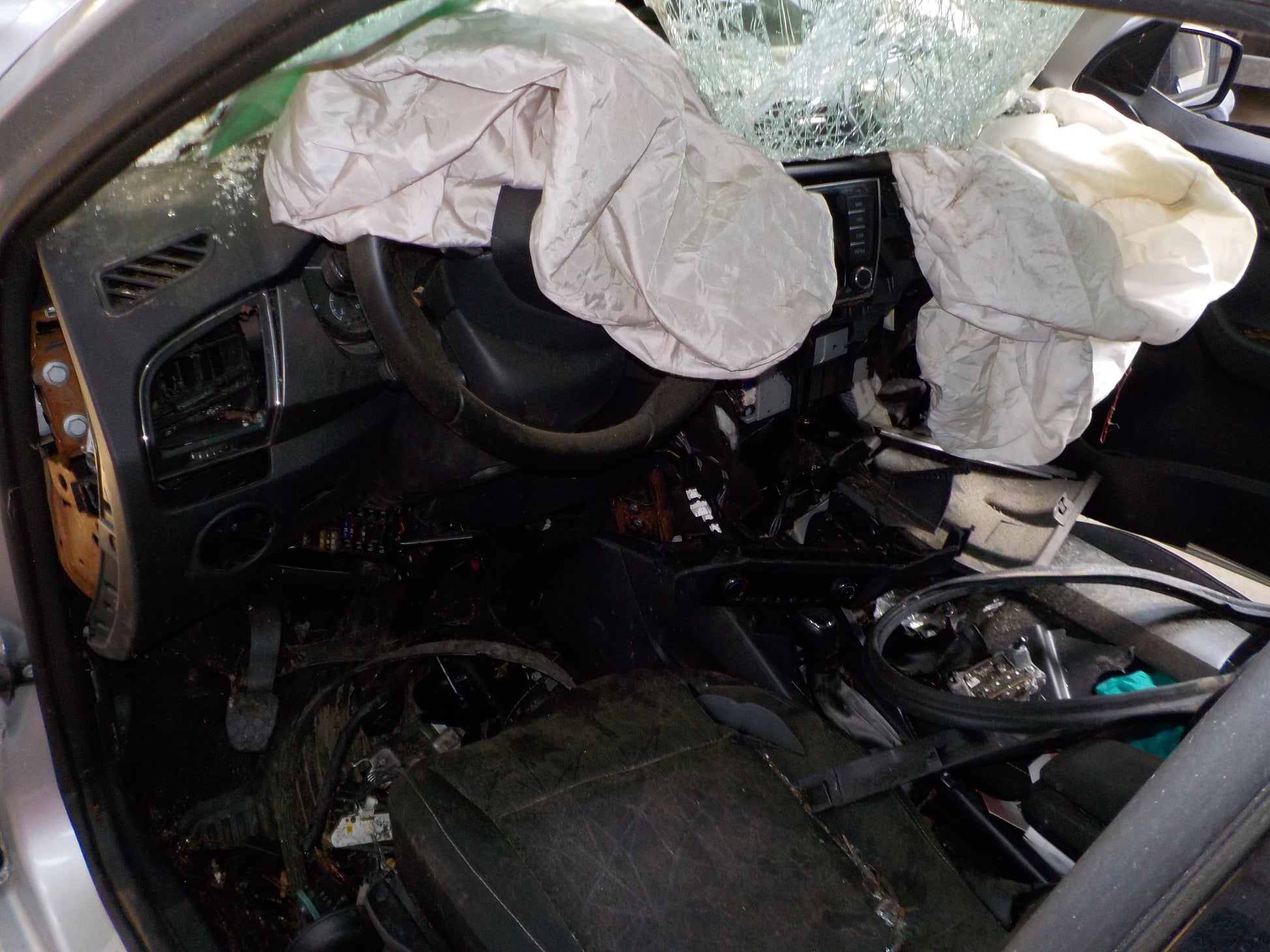 Skoda Fabia Pluk-Selv-Bil Med OEM Nr. TMBJR6NJ0KZ011853 Fra Skoda Ophugger