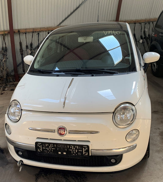 Fiat 500 Pluk-Selv-Bil Med OEM Nr. Ophugger Fra Fiat Ophugger
