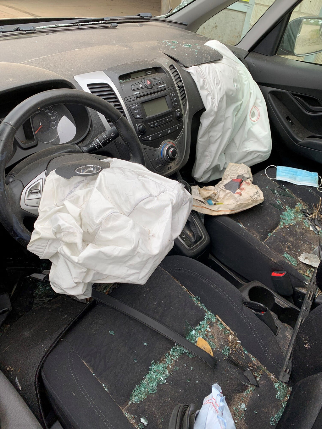 Hyundai Ix20 Pluk-Selv-Bil Med OEM Nr. Ophugger Fra Hyundai Ophugger