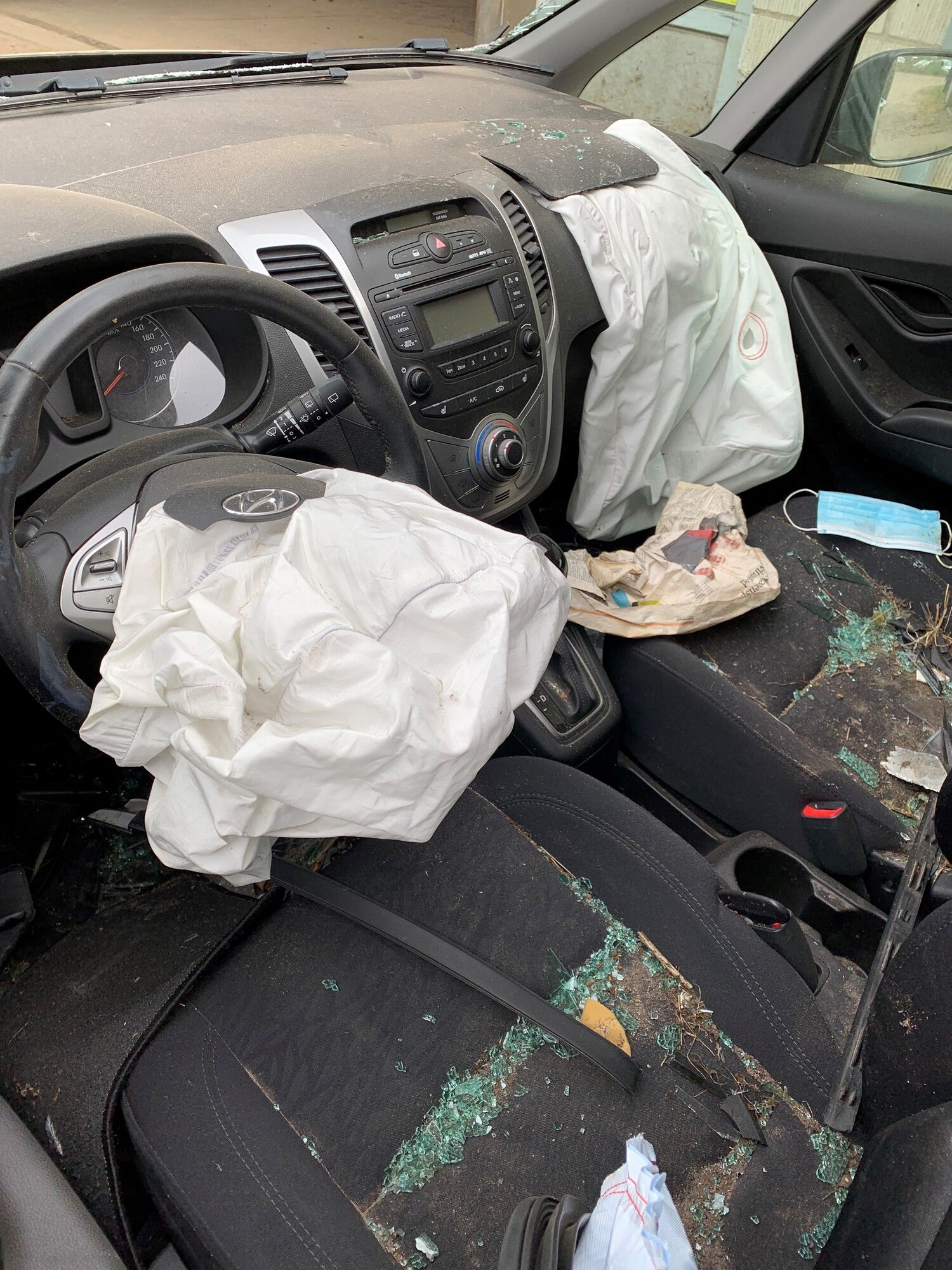 Hyundai Ix20 Pluk-Selv-Bil Med OEM Nr. Ophugger Fra Hyundai Ophugger